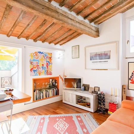 Piazza Dei Cavalieri Orange Attic Apartment ピサ エクステリア 写真